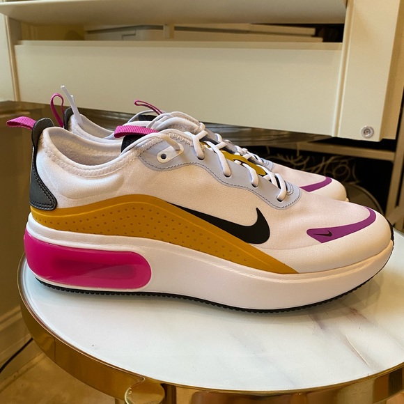 Nike Air Max DIA White Pollen Rose CJ0636-100 Running Shoes Sneakers Size 8 NWT - Picture 9 of 13